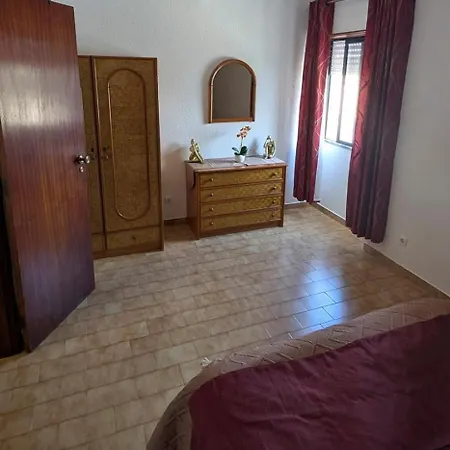 1 Bedroom In Portimão, Da Rocha Portimão