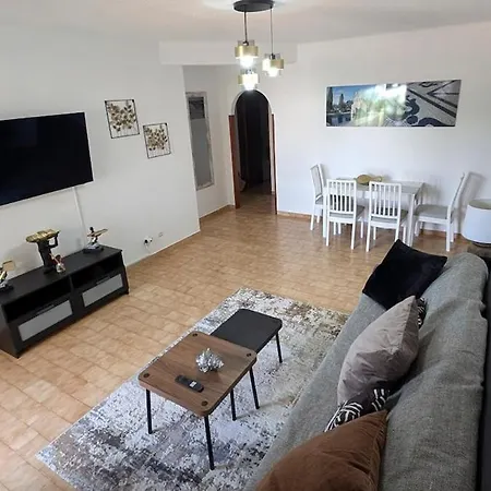 1 Bedroom In Portimao, Da Rocha * Portimão